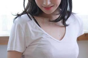 Myung Ah白裙：下次聚会穿上这个cos，我问你，这资源能不能抢个镜？